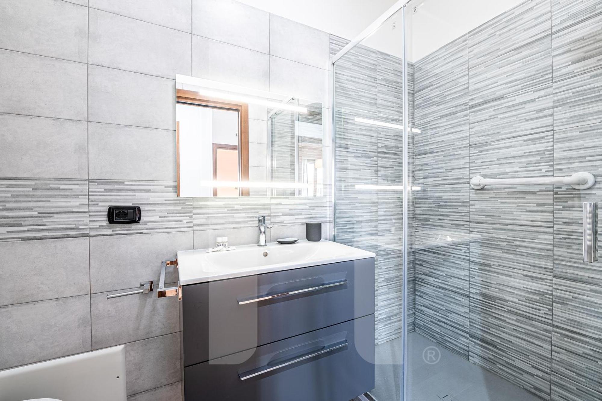 Homiday - Pisa - Elegant Apartment- 3 Camere 2 Bagni Εξωτερικό φωτογραφία